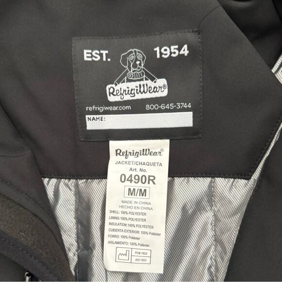NWT RefrigiWear Softshell Insulated Work Jacket - Black, Men's Medium 0490R - Picture 7 of 11